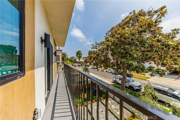 1063 S Corning Street, Los Angeles, California 90035