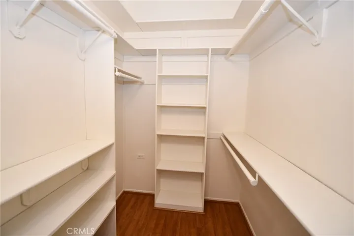Walk in closet