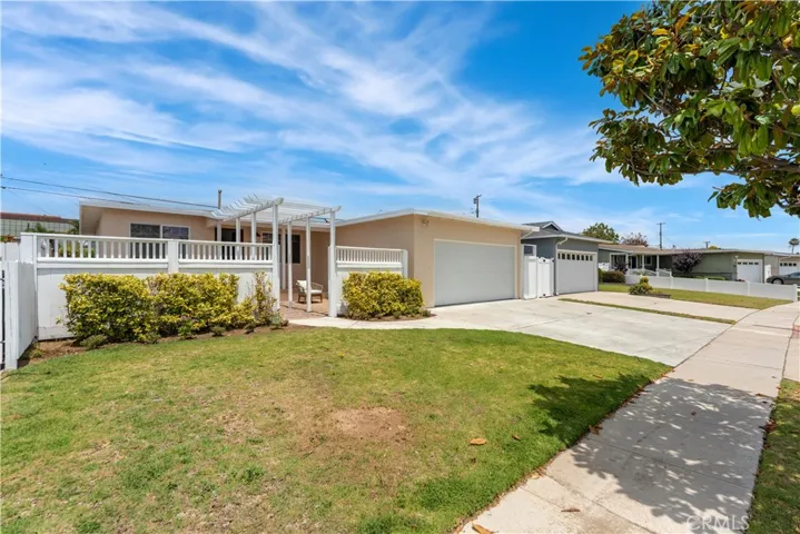 3527 W 225th, Torrance, California 90505