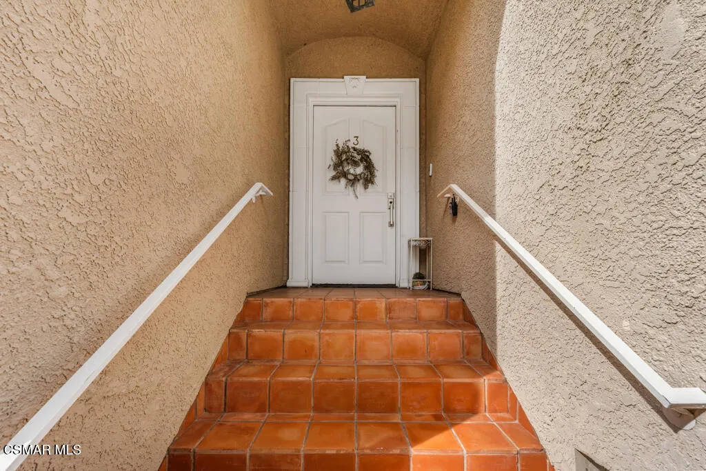 14234 Dickens St Unit 3 - HsHProd-7