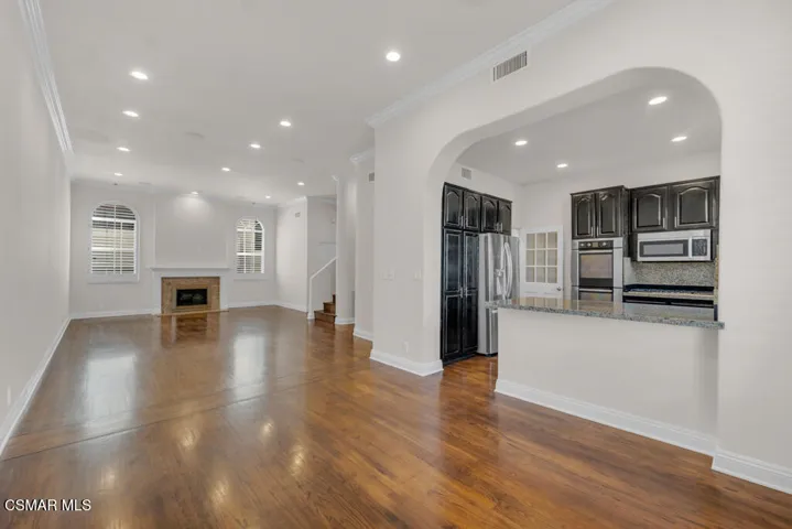 14234 Dickens St Unit 3 - HsHProd-28