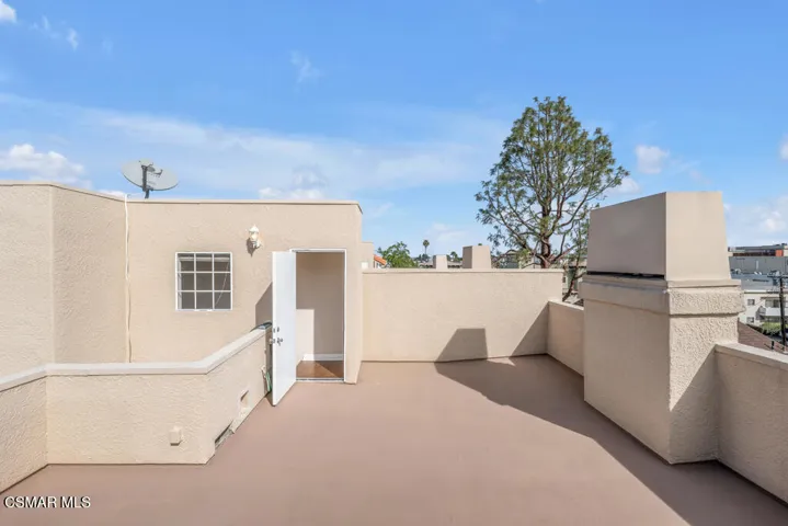 14234 Dickens St Unit 3 - HsHProd-21