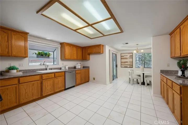 5558 N Charlotte Avenue, San Gabriel, California 91776