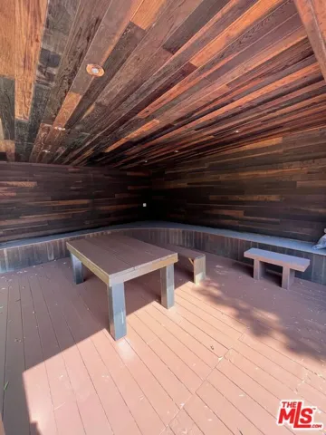 118 N La Peer Drive, Los Angeles, California 90048