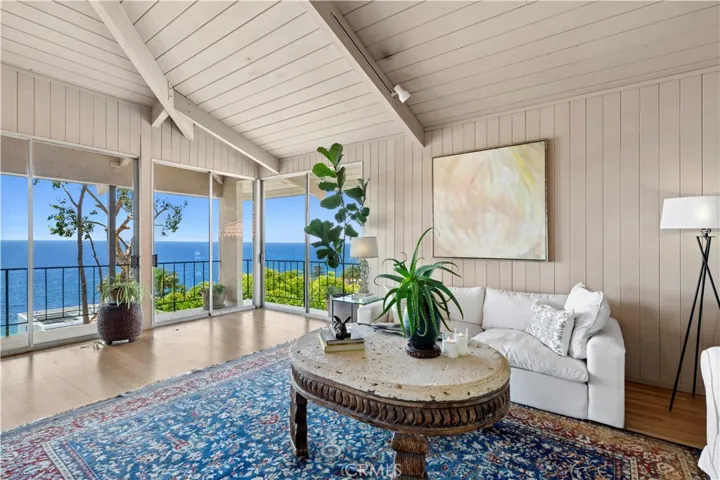 31381 Monterey Street, Laguna Beach, California 92651