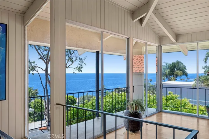 31381 Monterey Street, Laguna Beach, California 92651