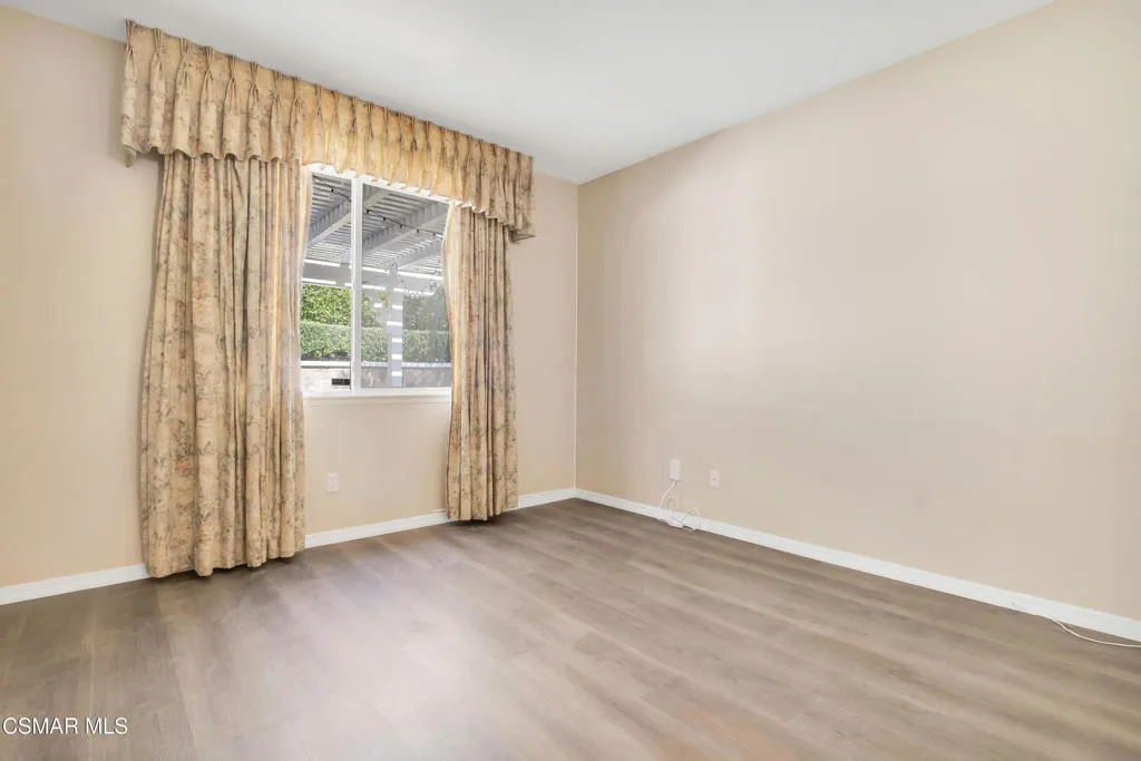 799 Alderdale Ct- HsHProd-29