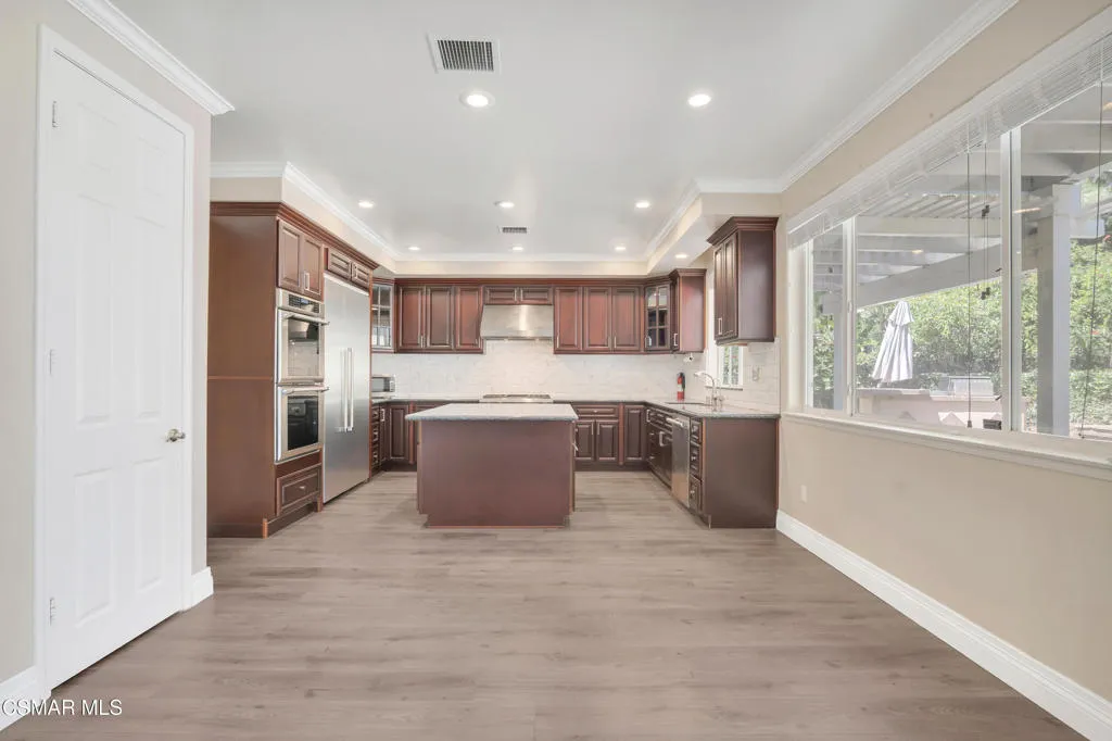 799 Alderdale Ct- HsHProd-22