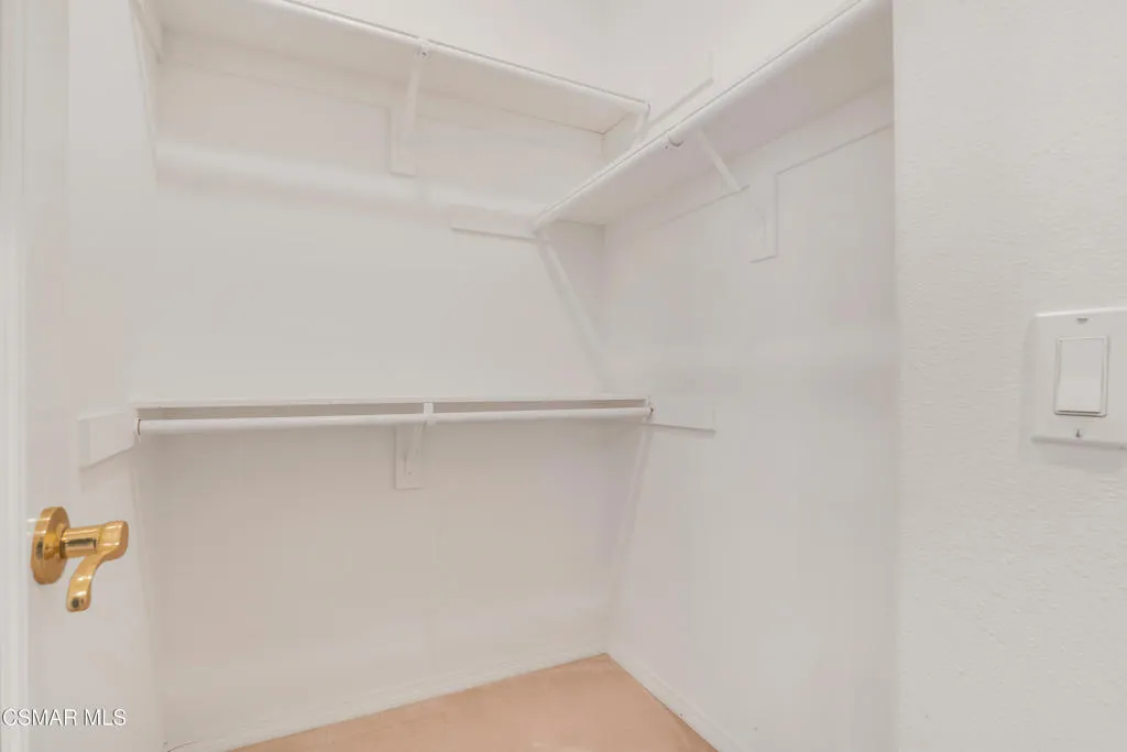 799 Alderdale Ct- HsHProd-44