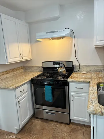 5920 Carell, Agoura Hills, California 91301