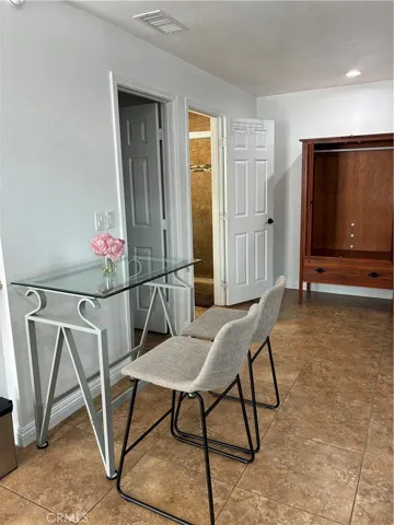 5920 Carell, Agoura Hills, California 91301