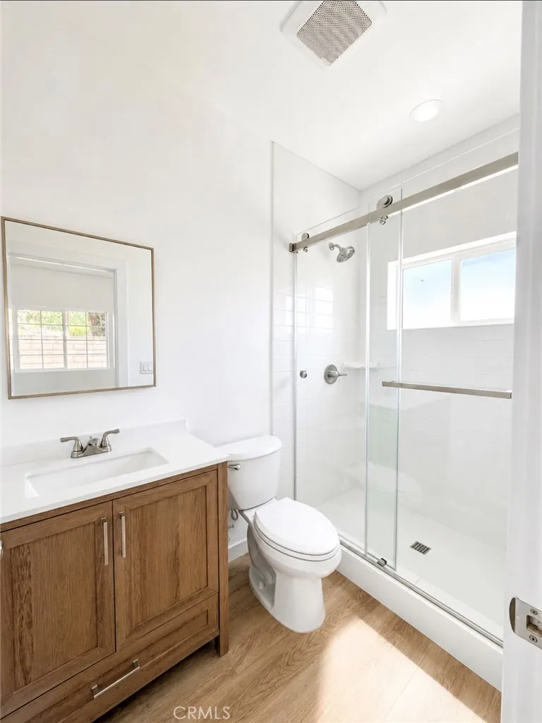 Bathroom1