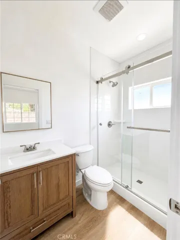 Bathroom1