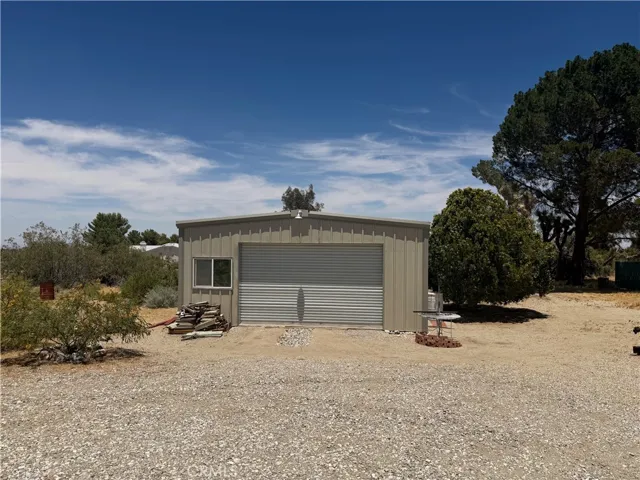 11471 Alta Vista, Pinon Hills, California 92372