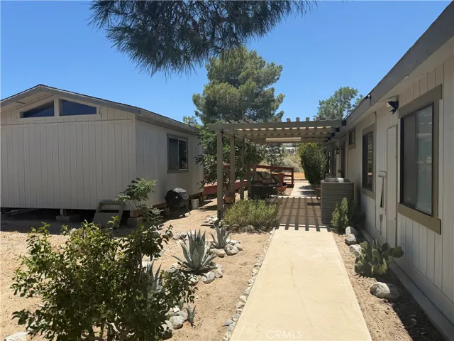 11471 Alta Vista, Pinon Hills, California 92372