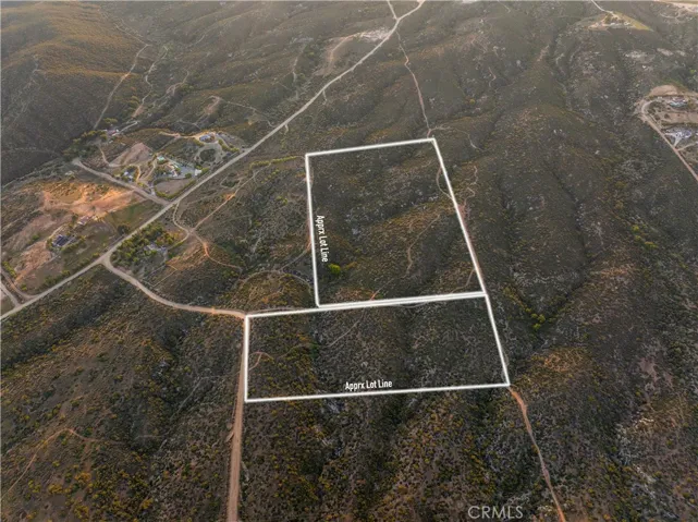 Approximate lot lines shown for reference only