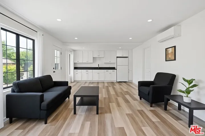 Virtual Staging