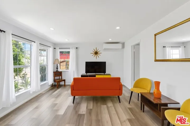Virtual Staging
