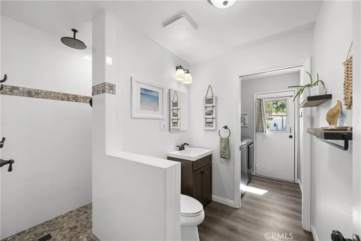 Guest/Hall bathroom
