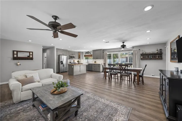 449 Ben Court, Newbury Park, California 91320