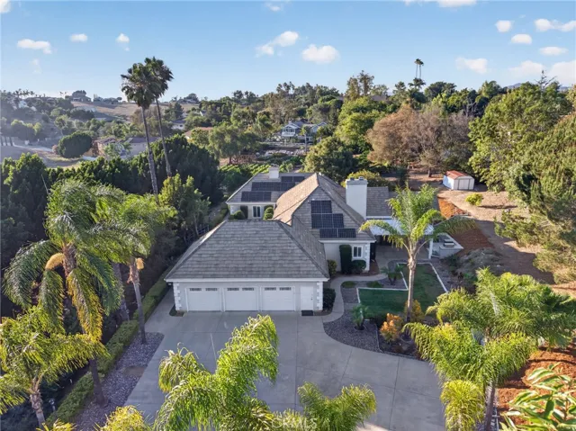 2098 Vista Valle Verde, Fallbrook, California 92028