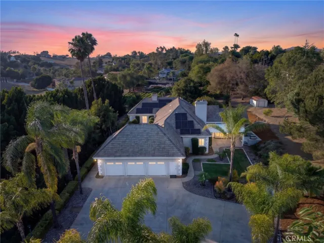 2098 Vista Valle Verde, Fallbrook, California 92028