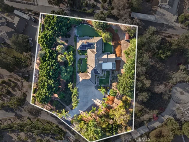 2098 Vista Valle Verde, Fallbrook, California 92028