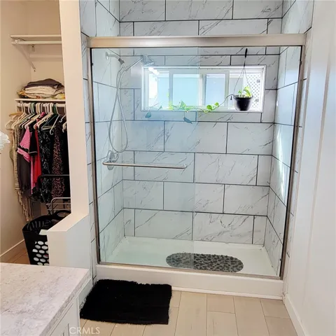 MASTER SHOWER