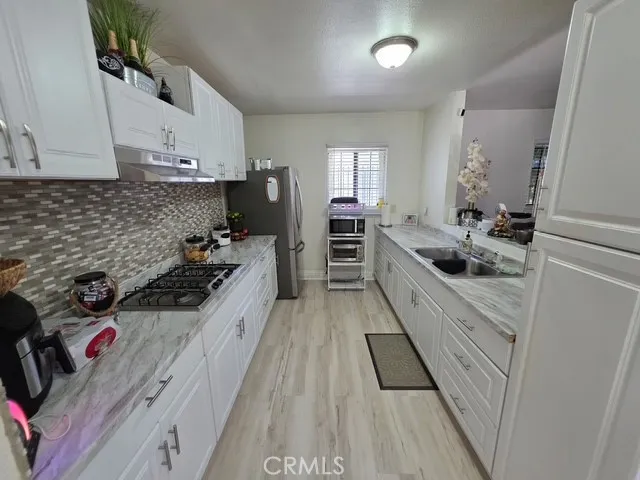 Front unit kitchen