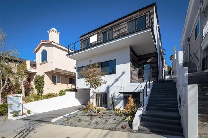 716 N Juanita Avenue A, Redondo Beach, California 90277