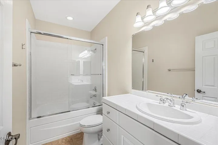 32-DSC05780