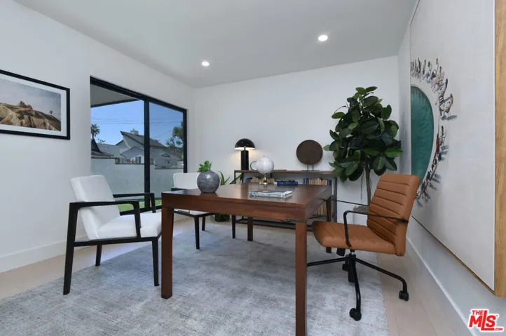 15431 Milbank Street, Encino, California 91436