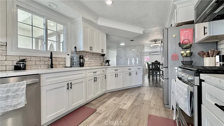 1554 N Helen Court, Ontario, California 91762