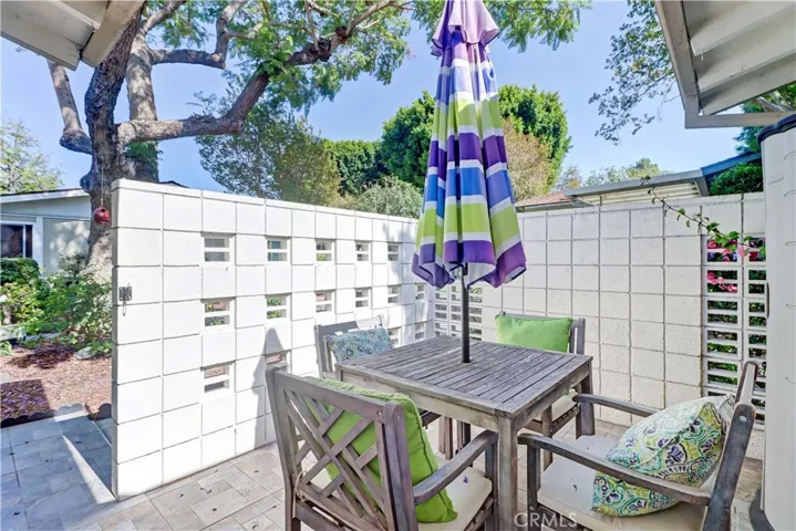 251 Calle Aragon B, Laguna Woods, California 92637