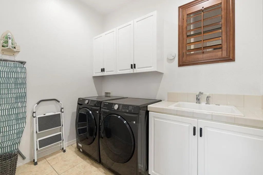 59-web-or-mls-2H8A1655