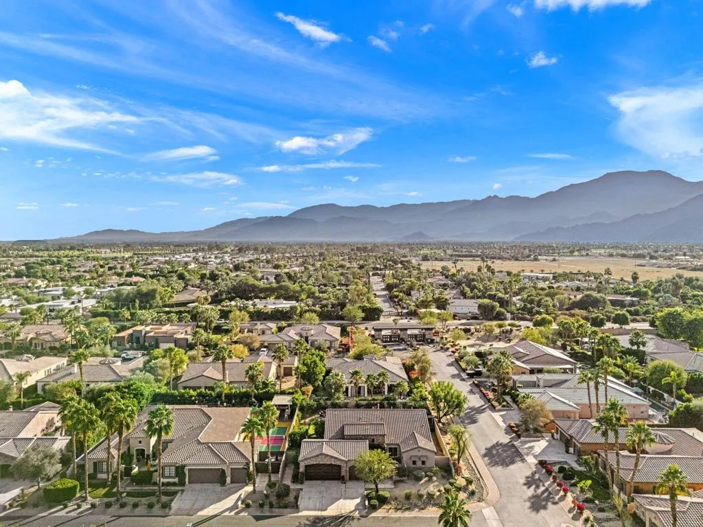 7-web-or-mls-DJI_20251218142015_0063_D