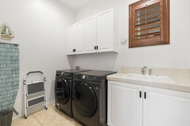 59-web-or-mls-2H8A1655
