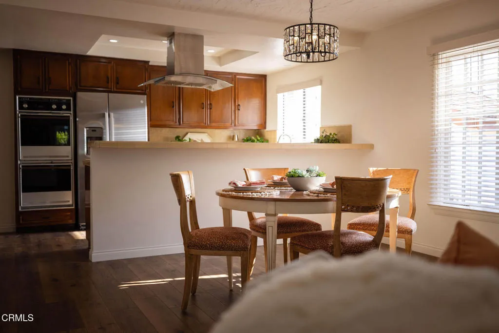 Dining_503 W Duarte Rd-3819_MLS