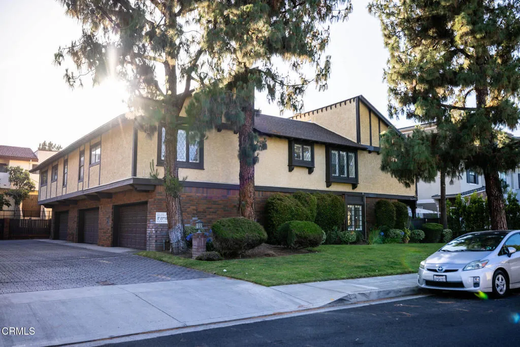 Exterior_503 W Duarte Rd-4221-HDR_MLS