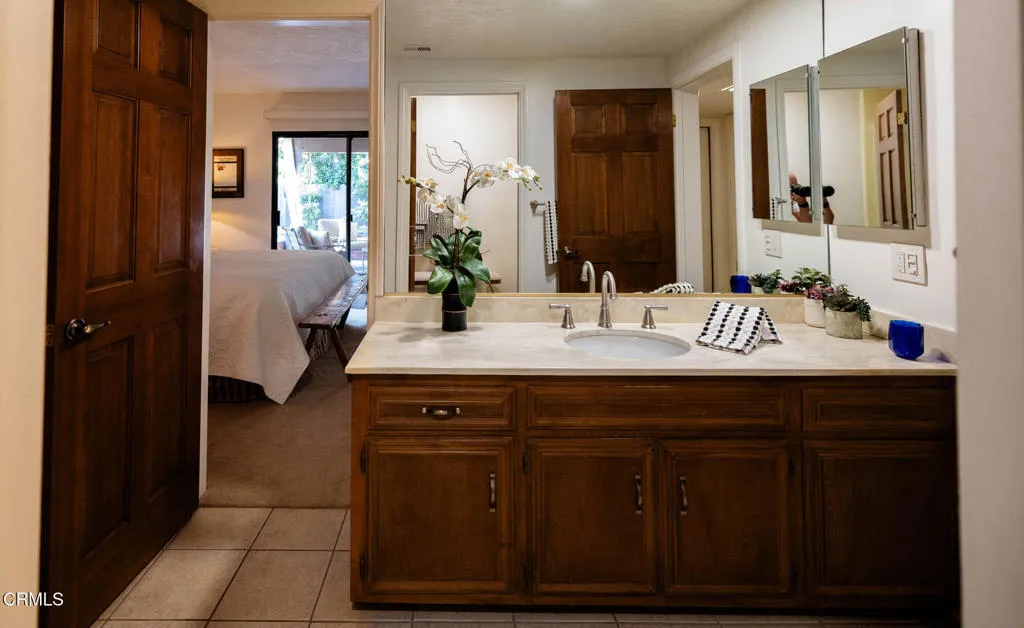 P_Bath_503 W Duarte Rd-3722-Edit_MLS