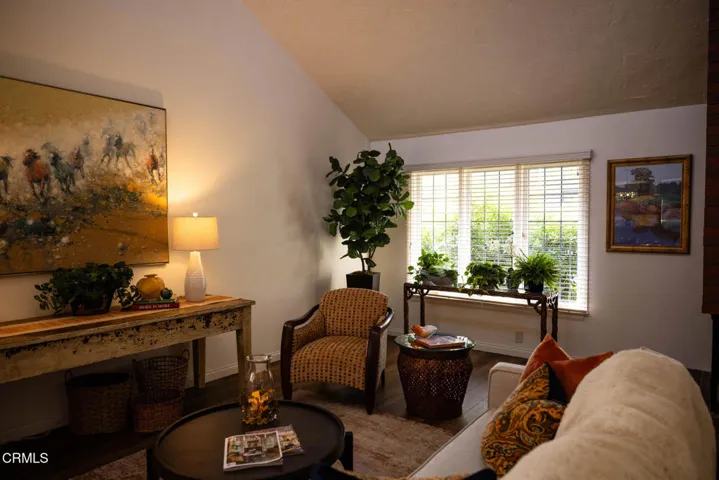LR_503 W Duarte Rd-4029_MLS