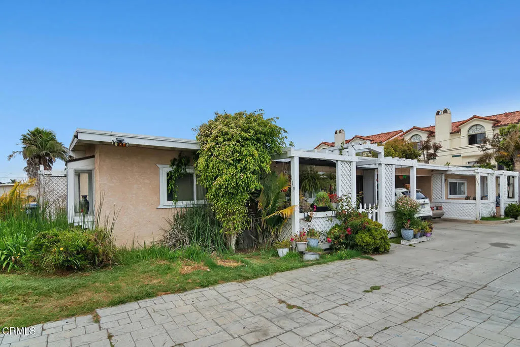117 Ann Ave Port Hueneme CA-large-001-00