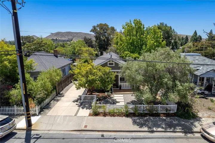 417 High, San Luis Obispo, California 93401