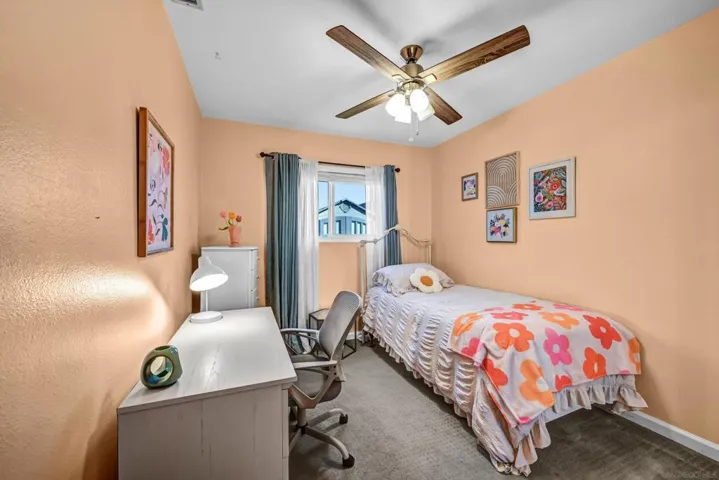 1259 Siggson Avenue, Escondido, California 92027