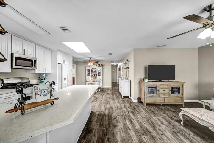 1259 Siggson Avenue, Escondido, California 92027