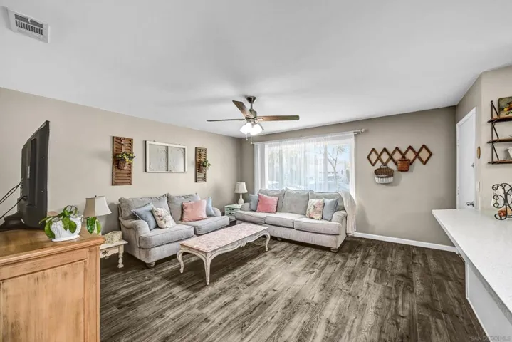 1259 Siggson Avenue, Escondido, California 92027