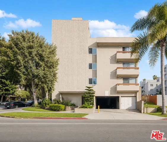 500 S Hobart Boulevard 200, Los Angeles, California 90020