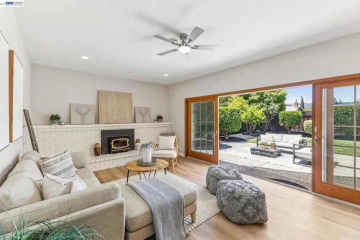 1684 Ramblewood Way, Pleasanton, California 94566