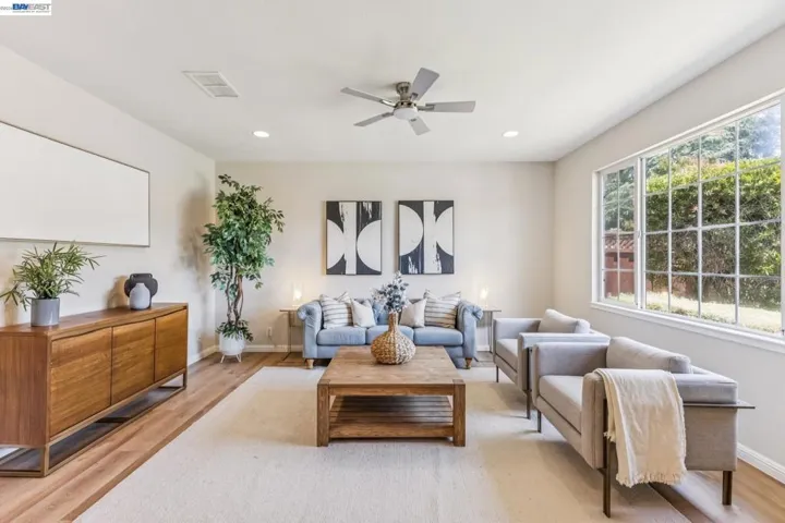 1684 Ramblewood Way, Pleasanton, California 94566