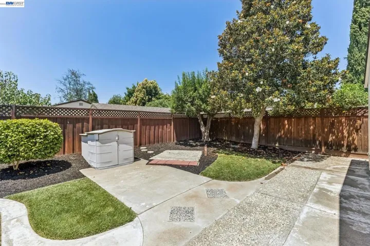 1684 Ramblewood Way, Pleasanton, California 94566